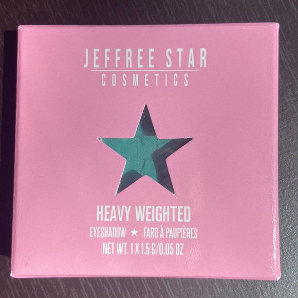 NEW! JEFFREE STAR Pressed Pigment Eye Shadow Single HEAVY WEIGHTED Blue Matte - Picture 4 of 6
